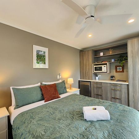 Hahei Getaway Rua Hotel ภายนอก รูปภาพ