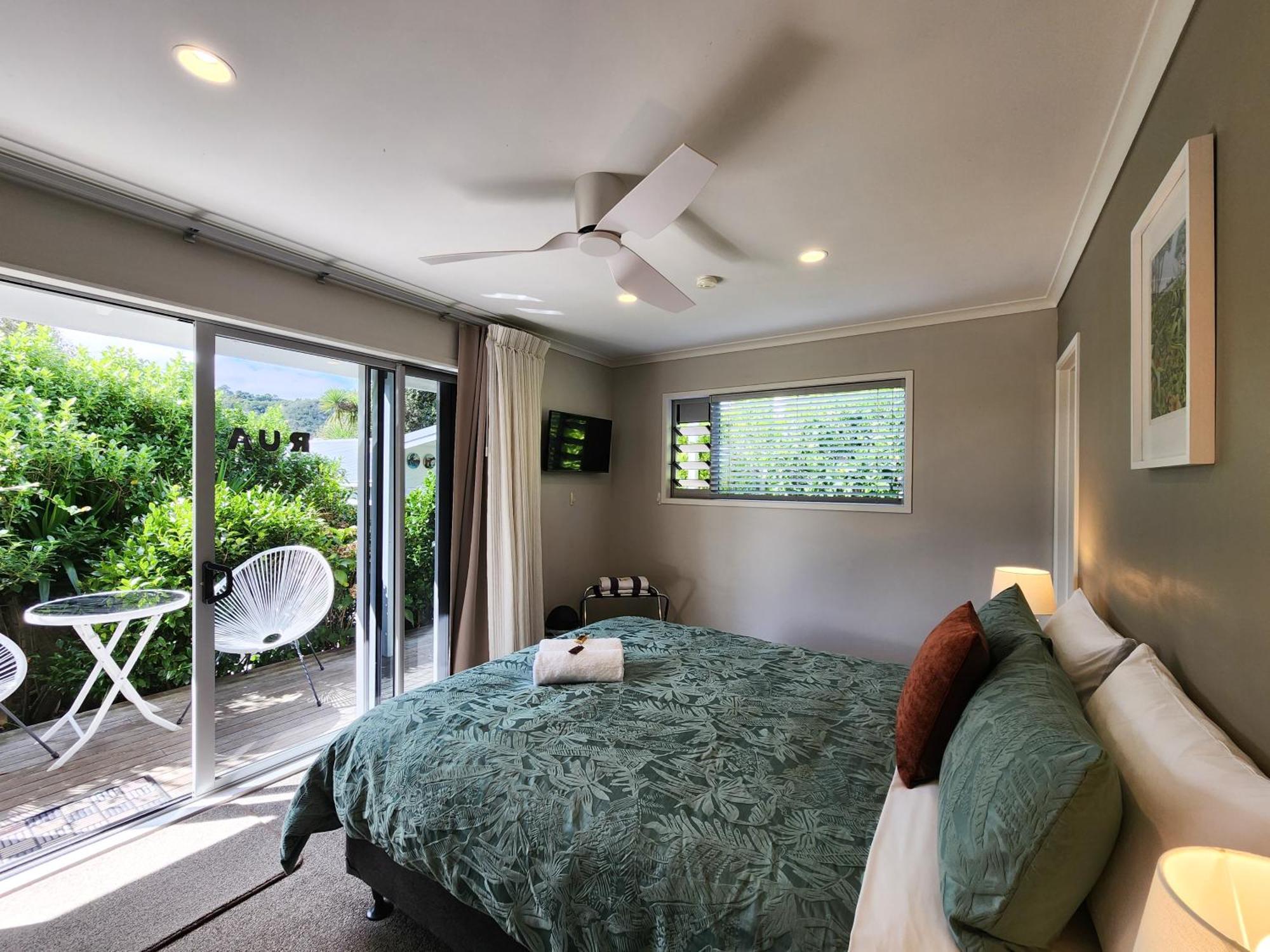 Hahei Getaway Rua Hotel ภายนอก รูปภาพ